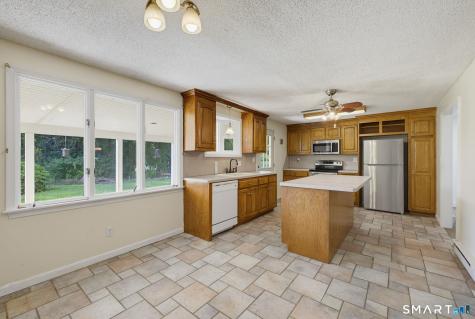 25 Plantation Road East Windsor CT 06016