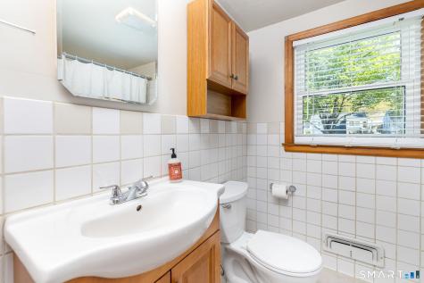 34 Crocker Avenue West Hartford CT 06110