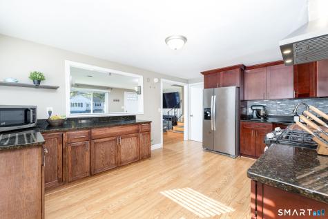 34 Crocker Avenue West Hartford CT 06110