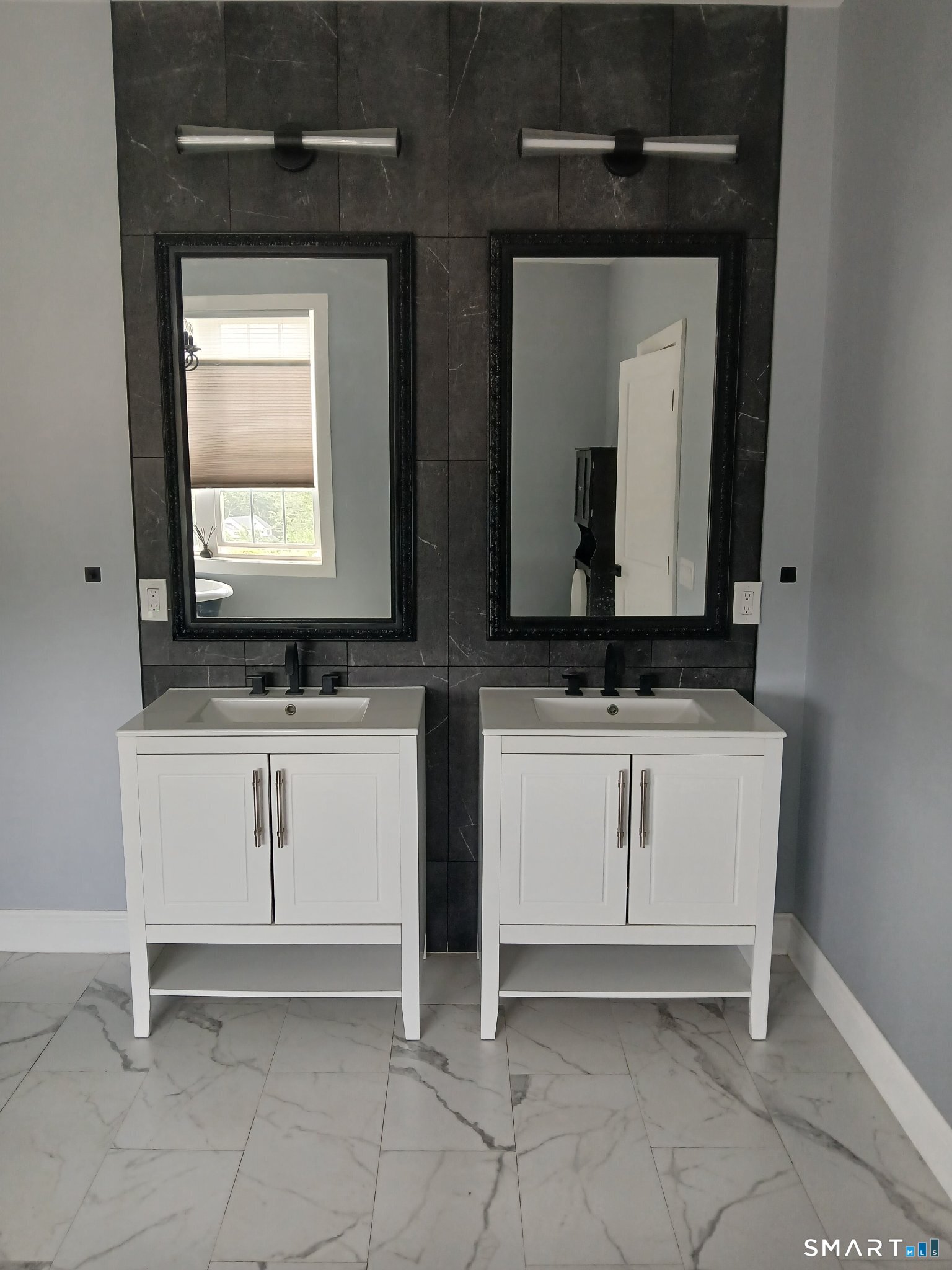11-R Upper Kensington Drive East Lyme CT 06333