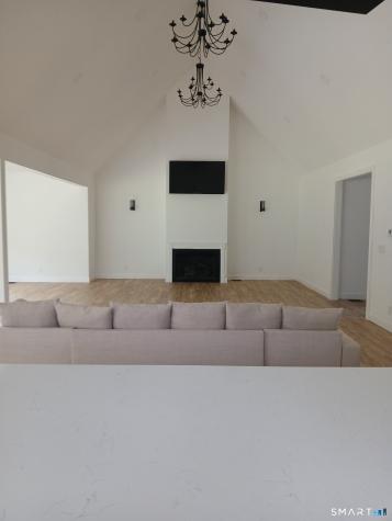 11-R Upper Kensington Drive East Lyme CT 06333