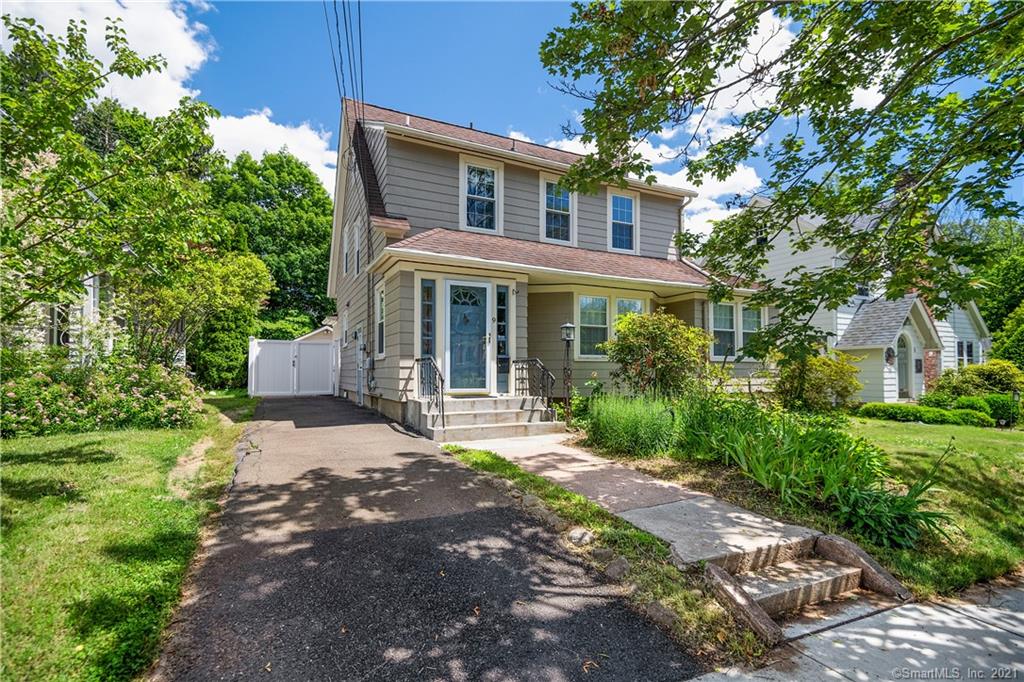 9 Maplewood Road New Haven CT 06515