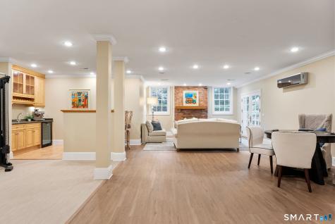 7 Farnham Way Farmington CT 06032