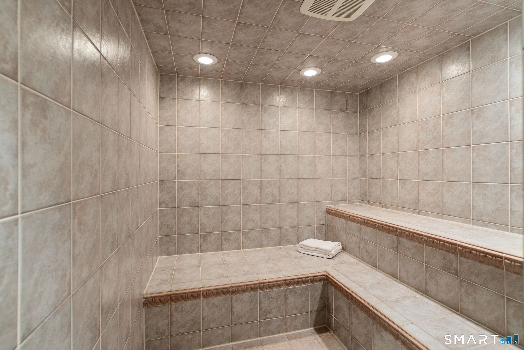 7 Farnham Way Farmington CT 06032