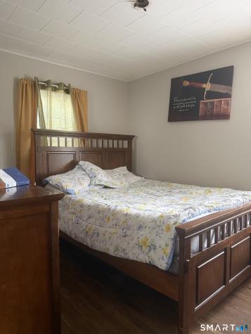 44 Oxford Drive East Hartford CT 06118