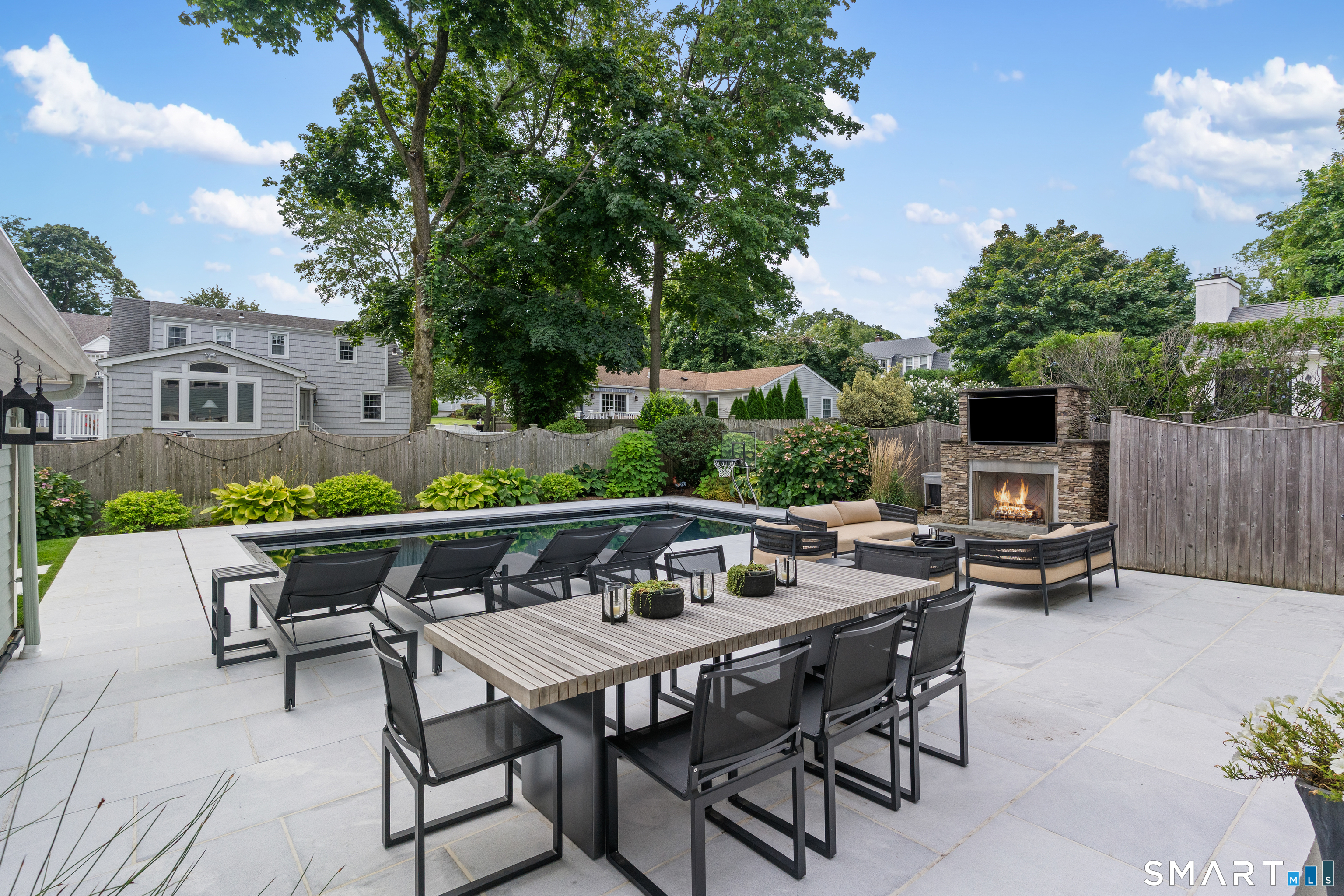 19 Sea Beach Drive Stamford CT 06902