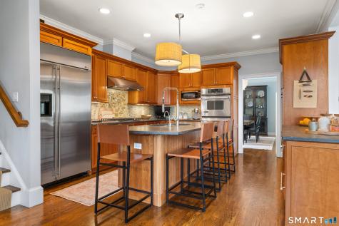 19 Sea Beach Drive Stamford CT 06902