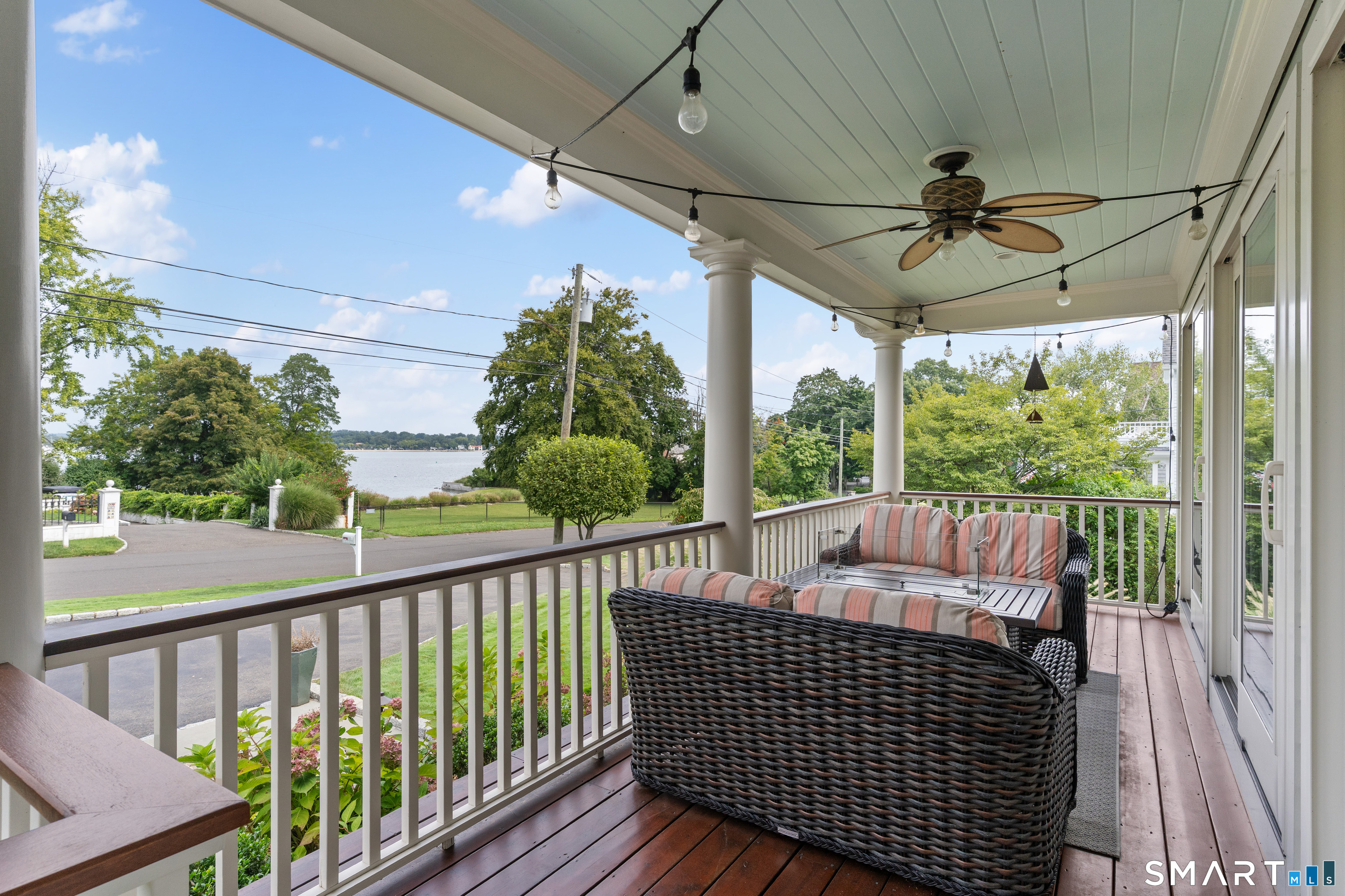 19 Sea Beach Drive Stamford CT 06902