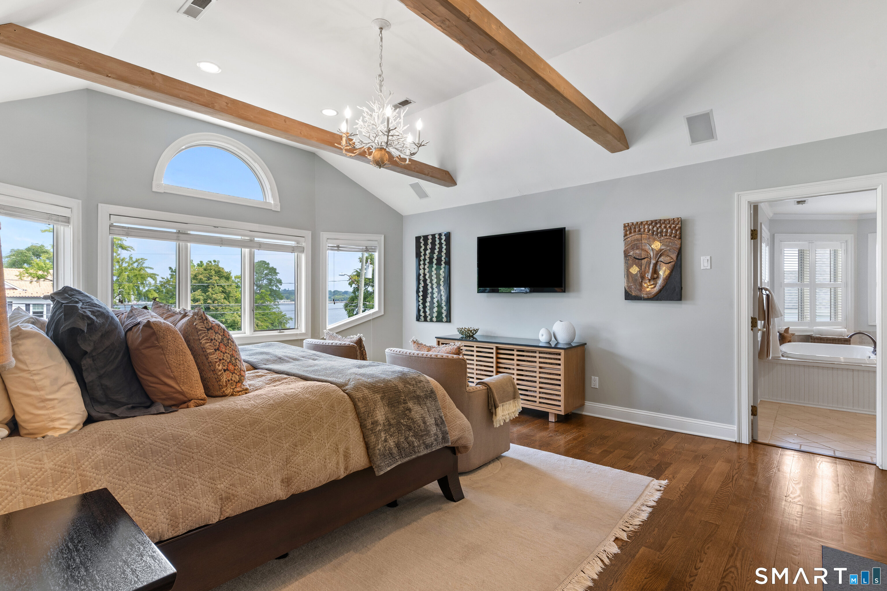 19 Sea Beach Drive Stamford CT 06902