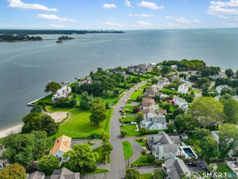 19 Sea Beach Drive Stamford CT 06902