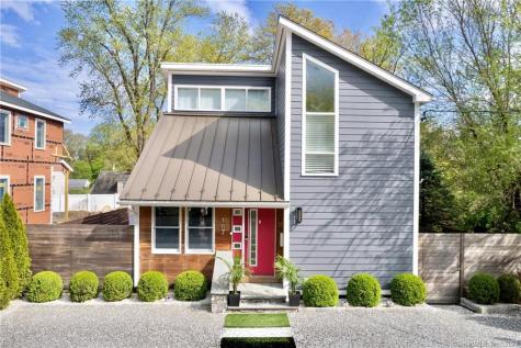 167 Old Stratfield Road Fairfield CT 06825