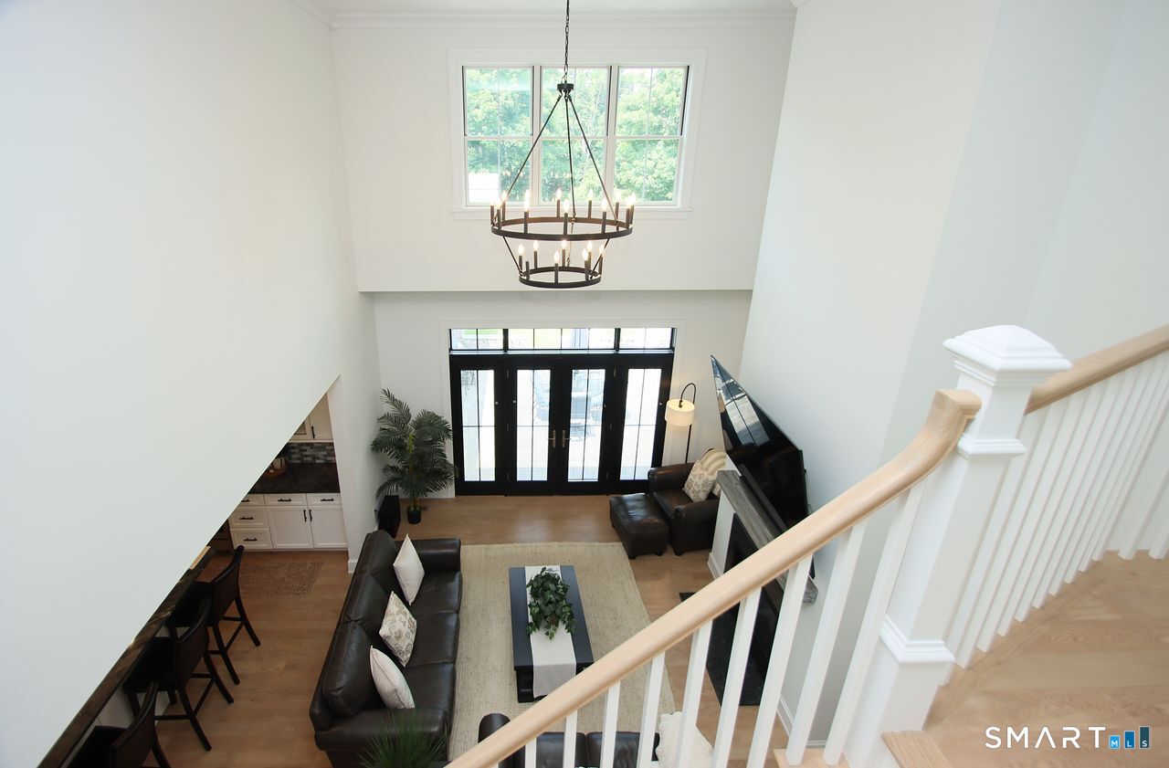 773 West Avon Road Avon CT 06001