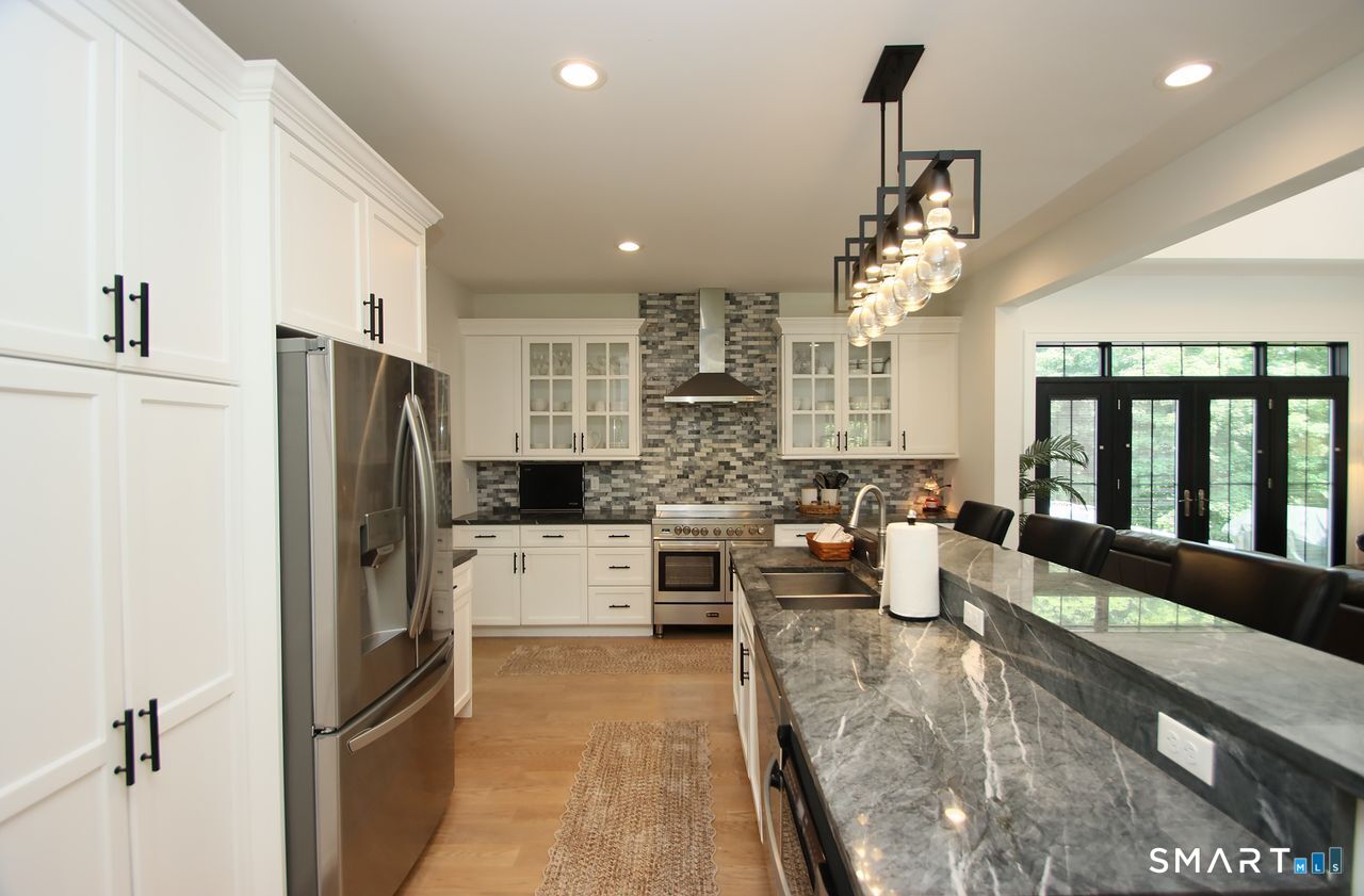 773 West Avon Road Avon CT 06001
