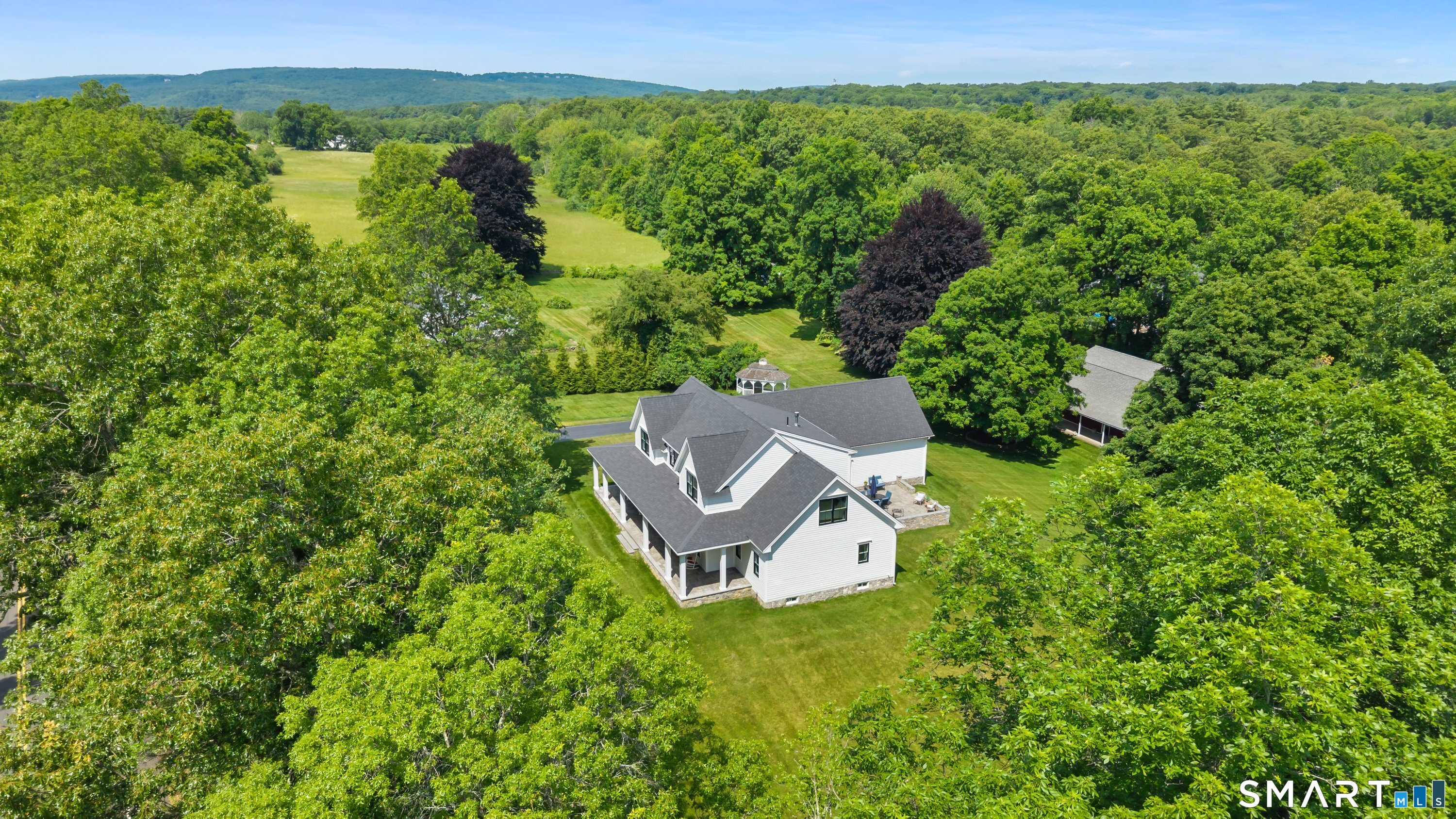 773 West Avon Road Avon CT 06001