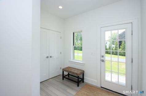 773 West Avon Road Avon CT 06001