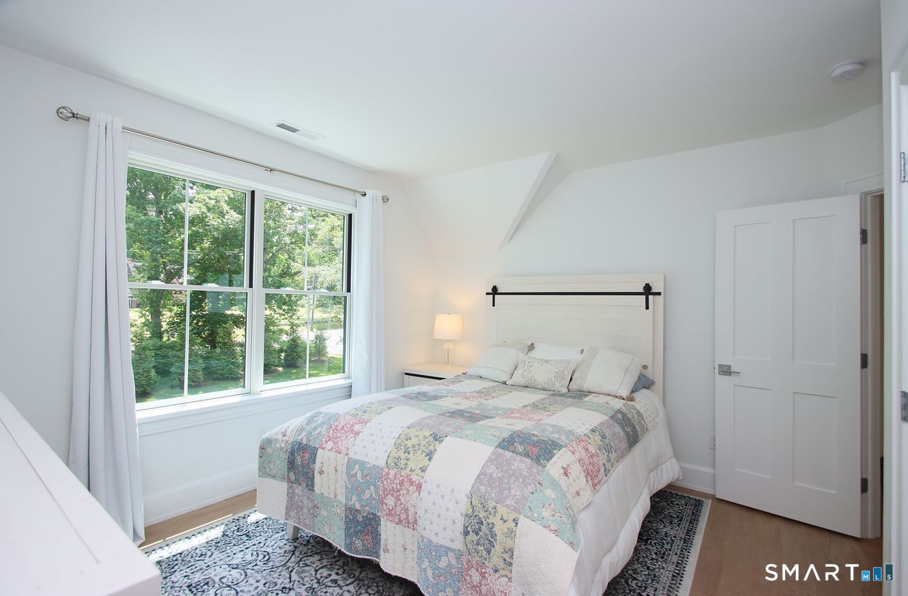 773 West Avon Road Avon CT 06001