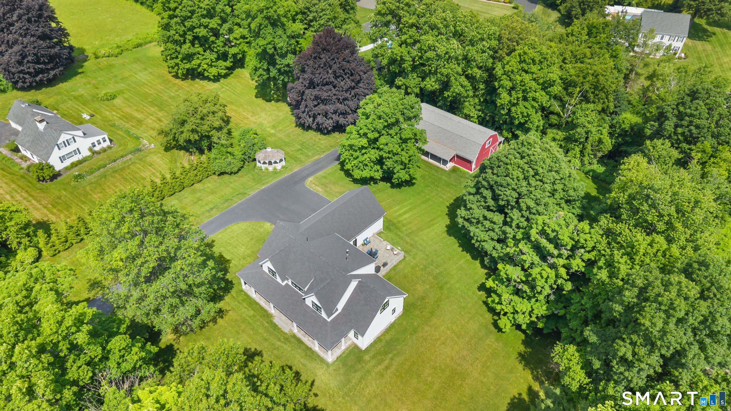 773 West Avon Road Avon CT 06001
