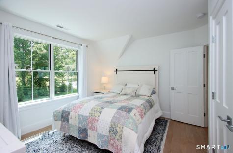 773 West Avon Road Avon CT 06001