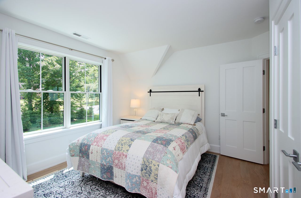 773 West Avon Road Avon CT 06001