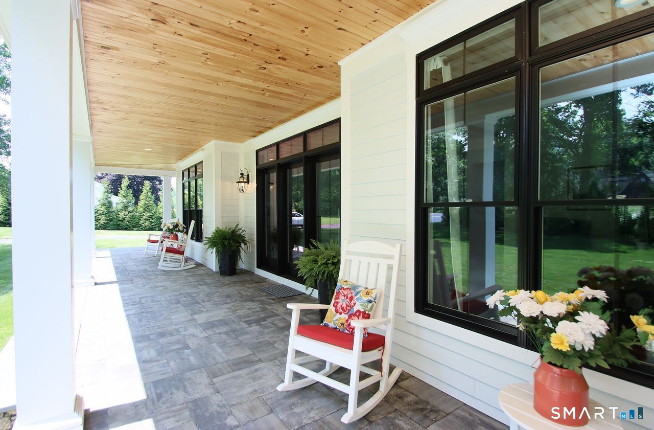 773 West Avon Road Avon CT 06001