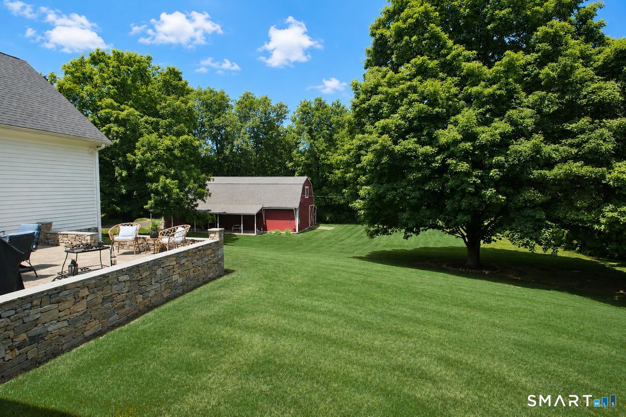 773 West Avon Road Avon CT 06001