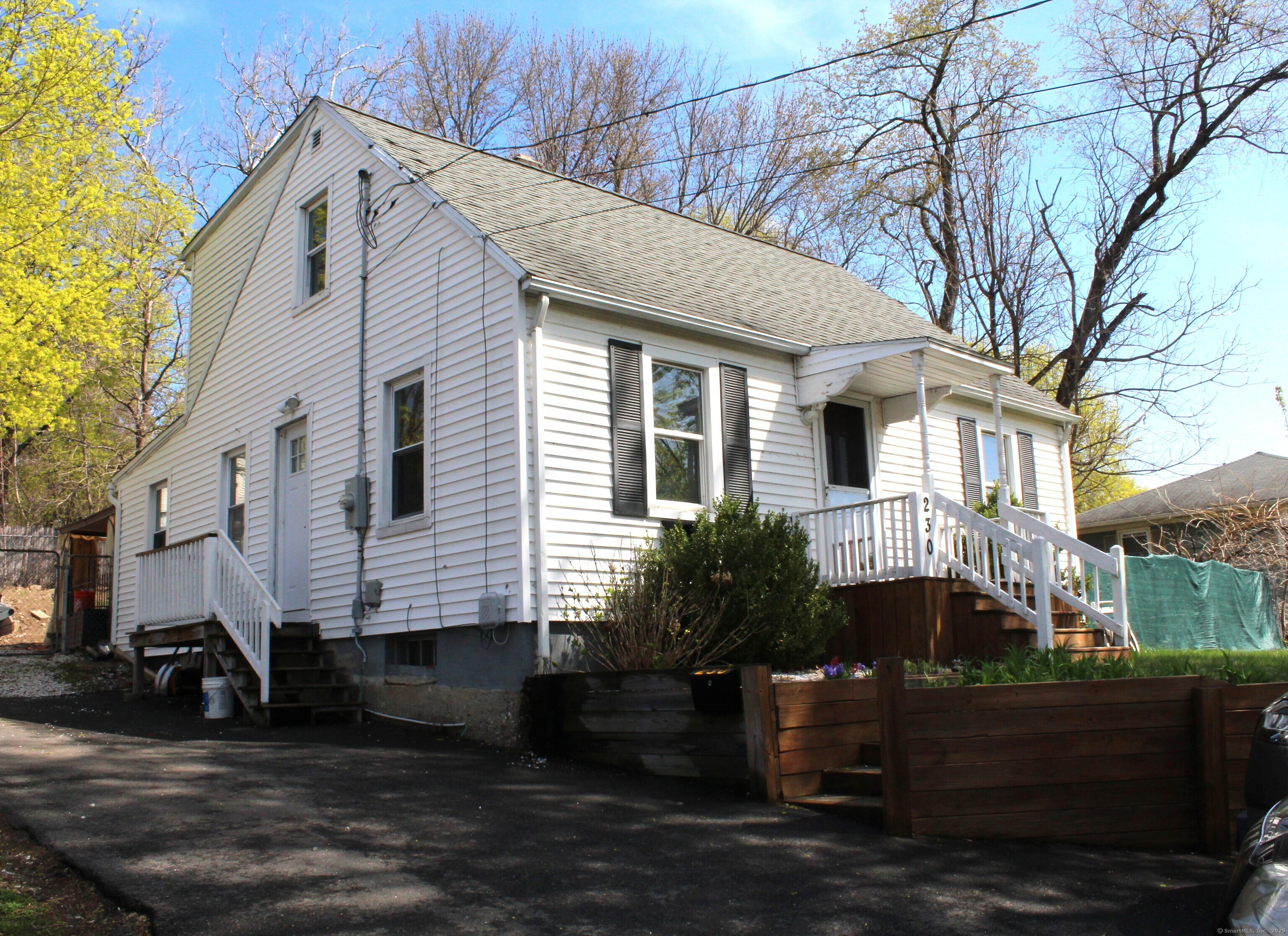 230 West Washington Street Bristol CT 06010
