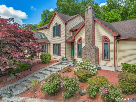 604 Brownstone Ridge Meriden CT 06451