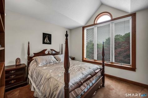 604 Brownstone Ridge Meriden CT 06451