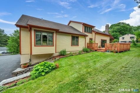 604 Brownstone Ridge Meriden CT 06451