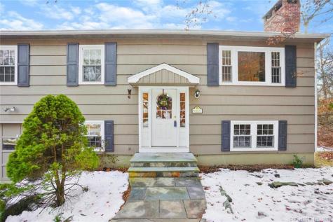 43 Olmstead Road Redding CT 06896