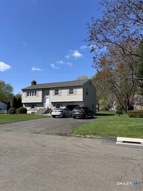 30 Hawley Road Extension Danbury CT 06811