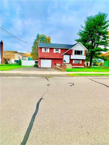 22 Robin Street Bristol CT 06010