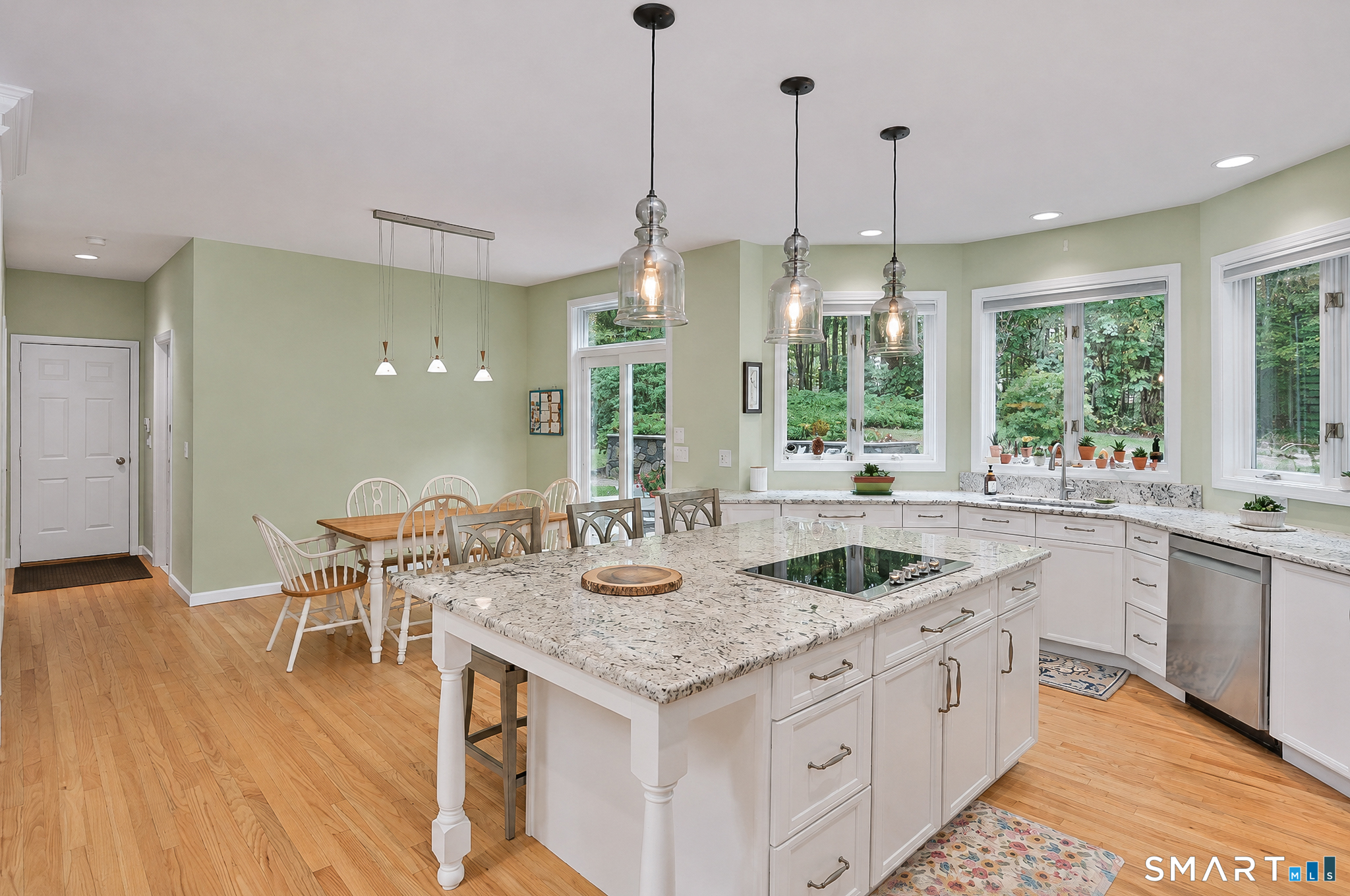 35 Christian Lane Brookfield CT 06804