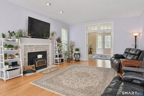 35 Christian Lane Brookfield CT 06804