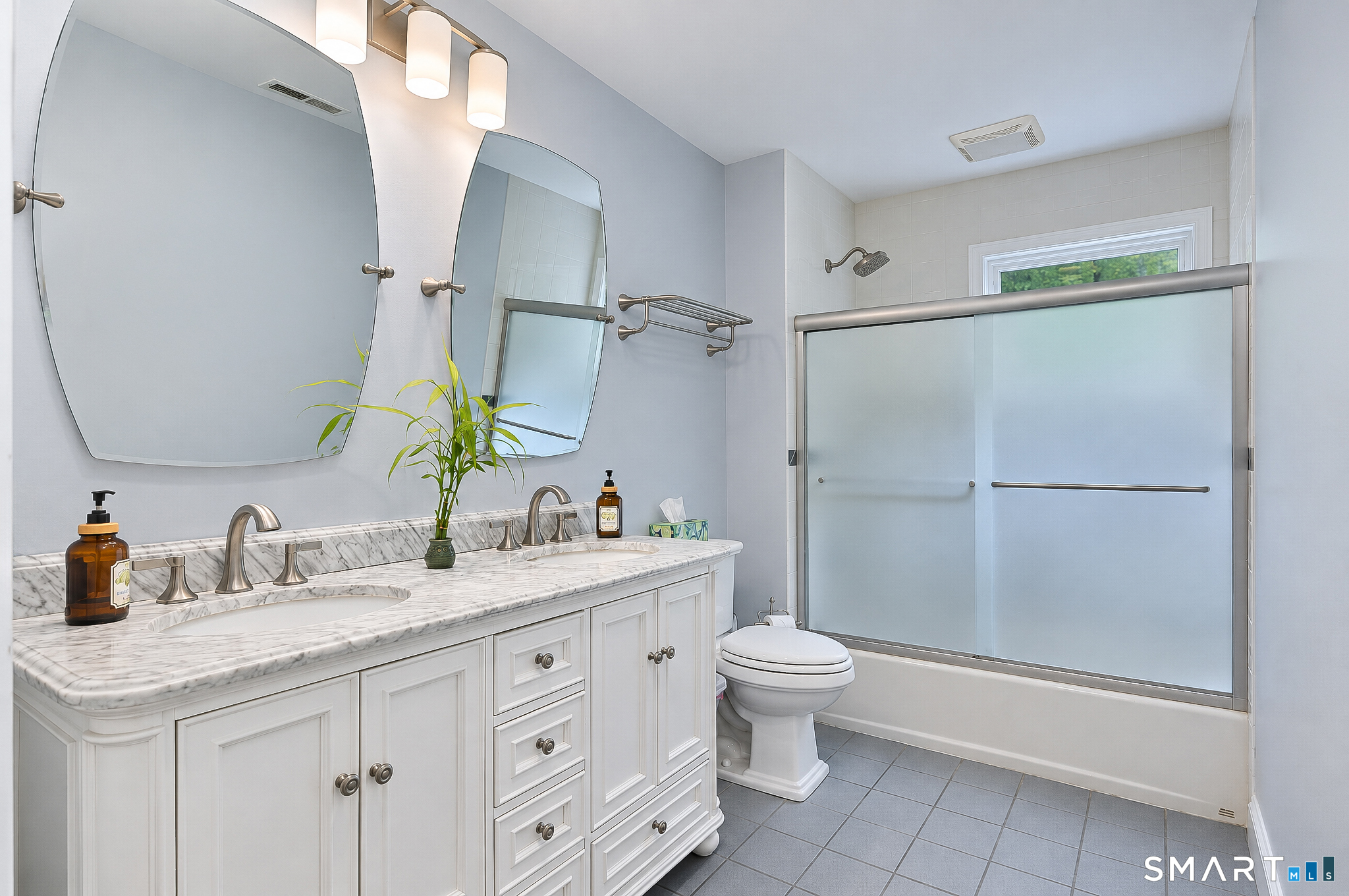 35 Christian Lane Brookfield CT 06804