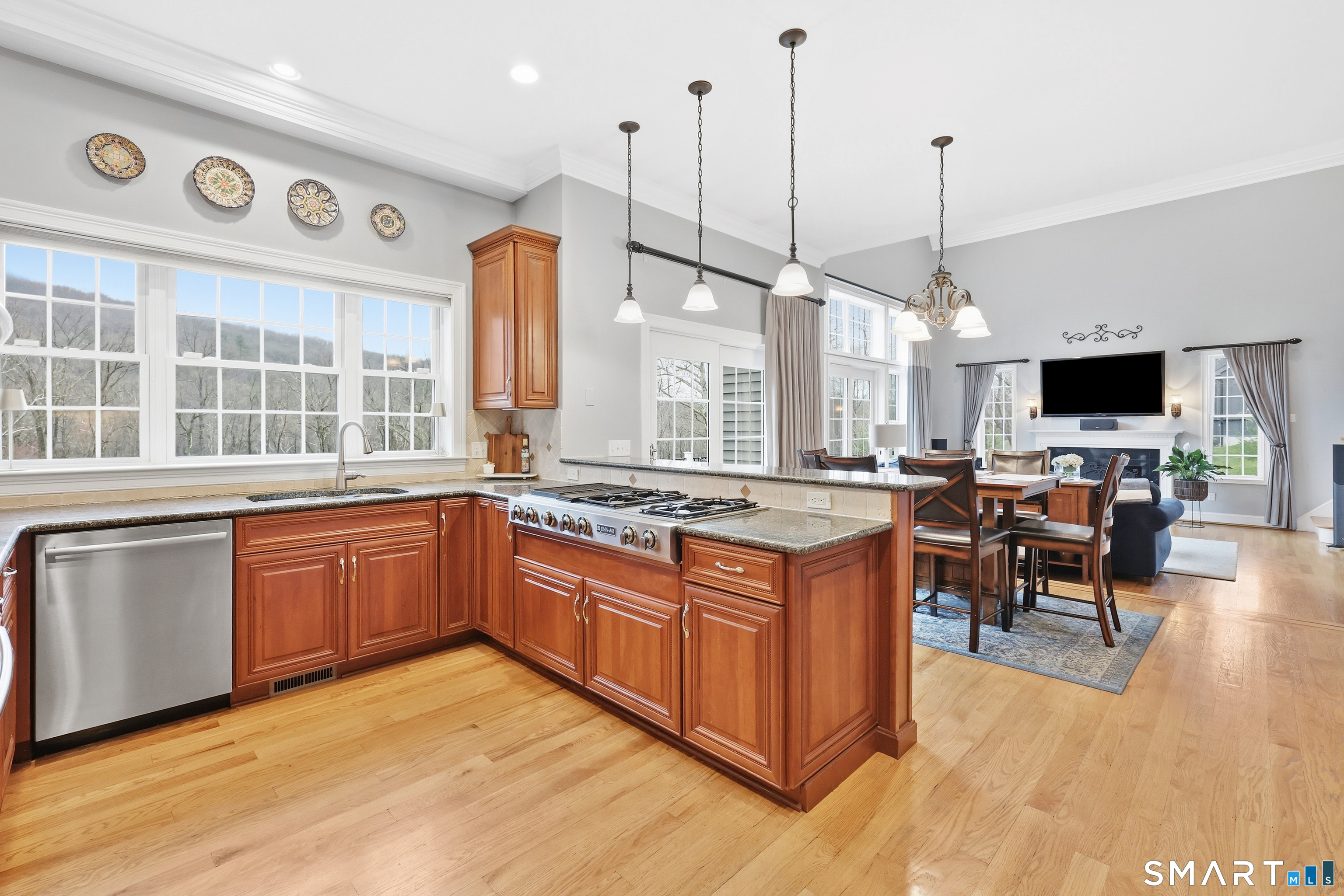 589 Huckleberry Hill Road Avon CT 06001