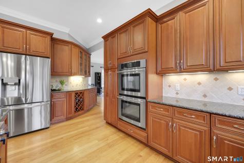 589 Huckleberry Hill Road Avon CT 06001