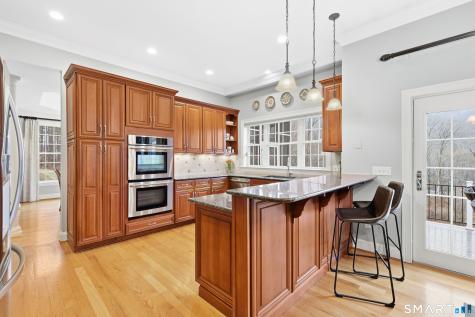 589 Huckleberry Hill Road Avon CT 06001