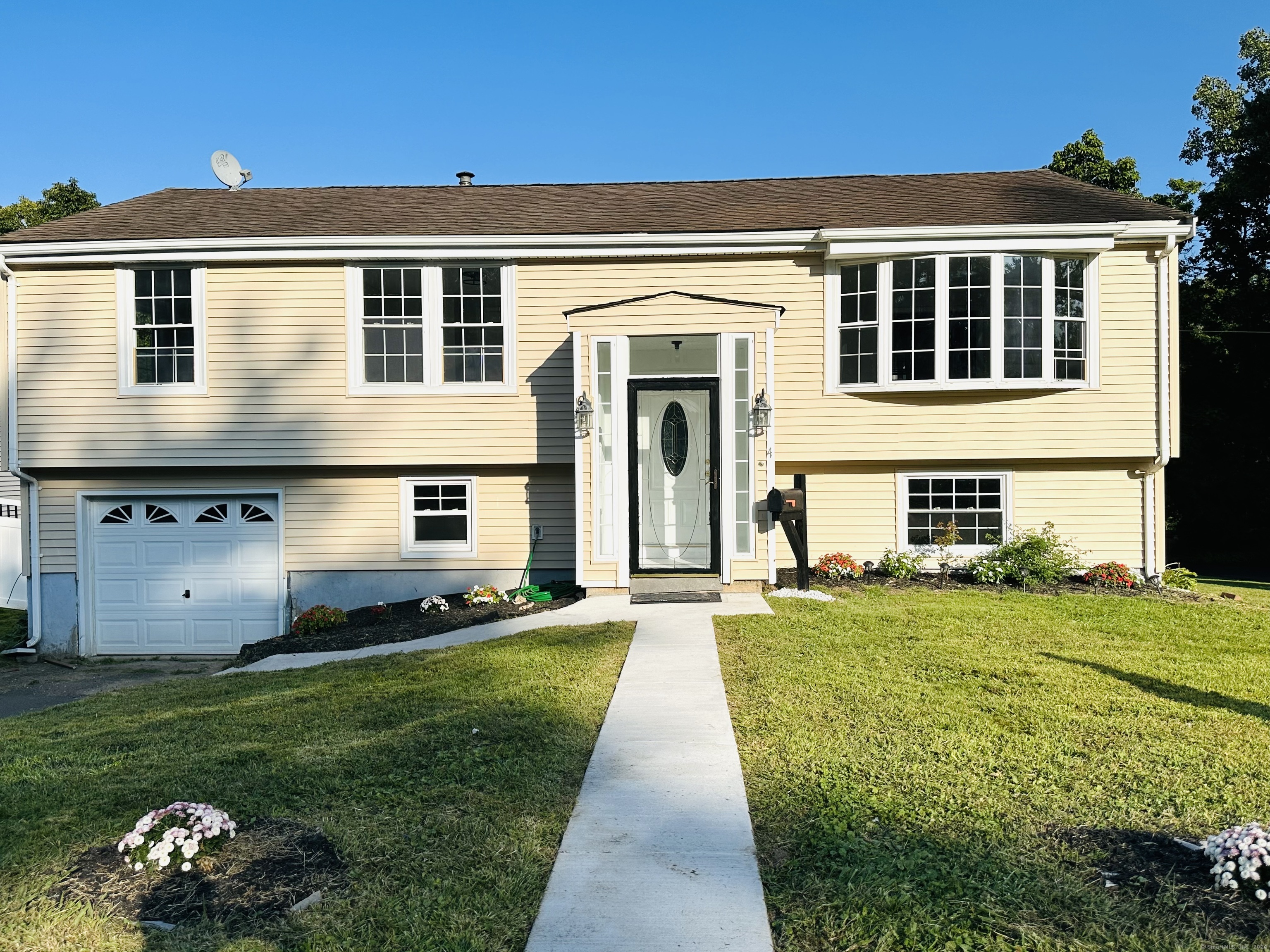 4 David Circle Windsor CT 06095