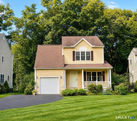 29 Sycamore Way Wallingford CT 06492