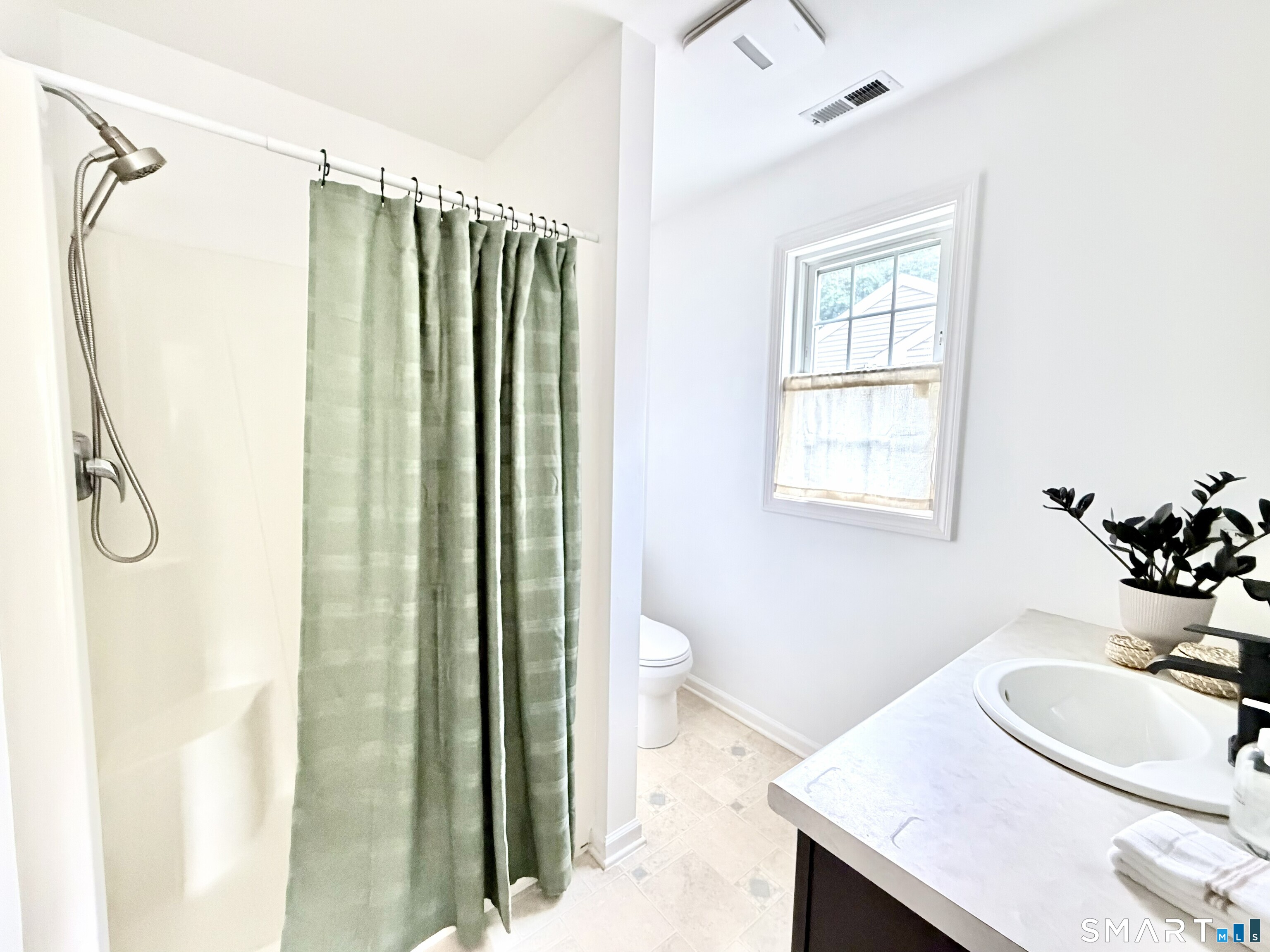 29 Sycamore Way Wallingford CT 06492