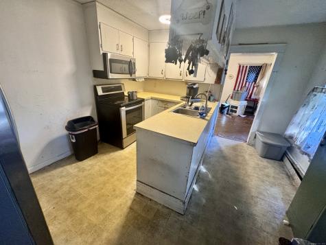 24 Tatem Street Putnam CT 06260