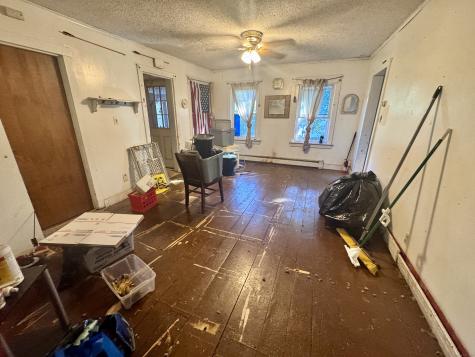 24 Tatem Street Putnam CT 06260