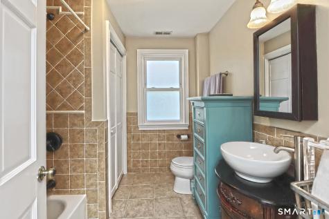 136 Hillside Avenue Milford CT 06460