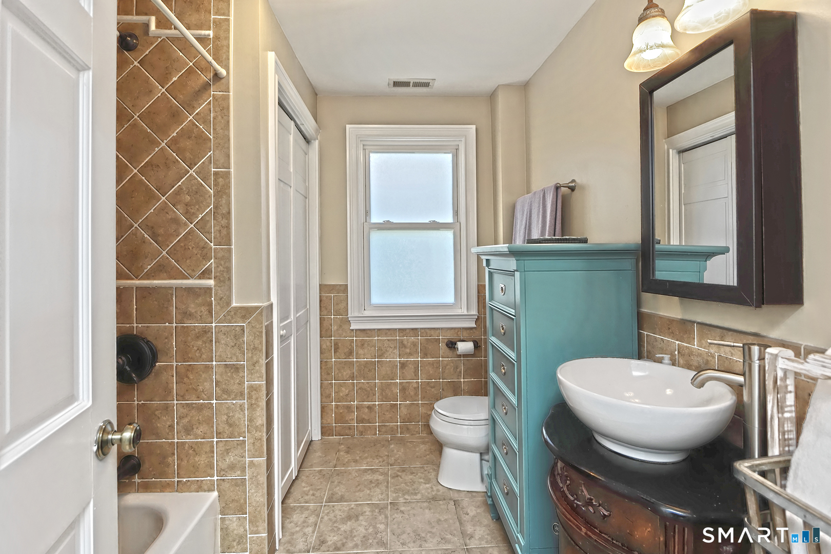 136 Hillside Avenue Milford CT 06460