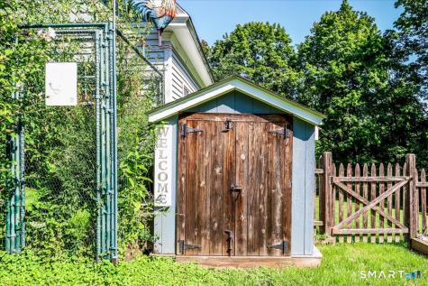 37 Washington Avenue Danbury CT 06810
