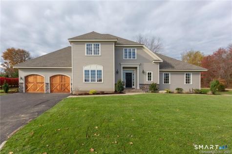 294 Christian Road Middlebury CT 06762