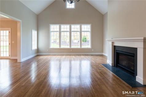 294 Christian Road Middlebury CT 06762