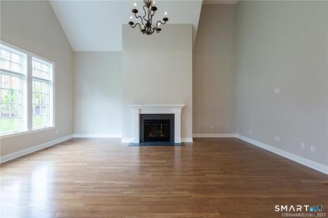 294 Christian Road Middlebury CT 06762