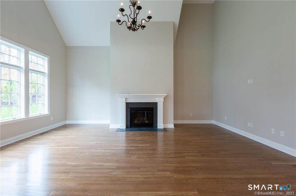 294 Christian Road Middlebury CT 06762